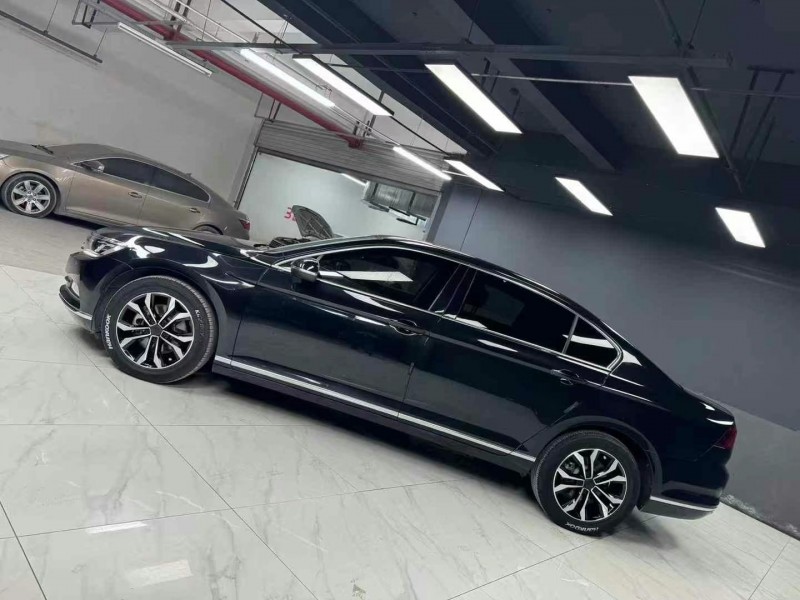 成都17年大众迈腾3