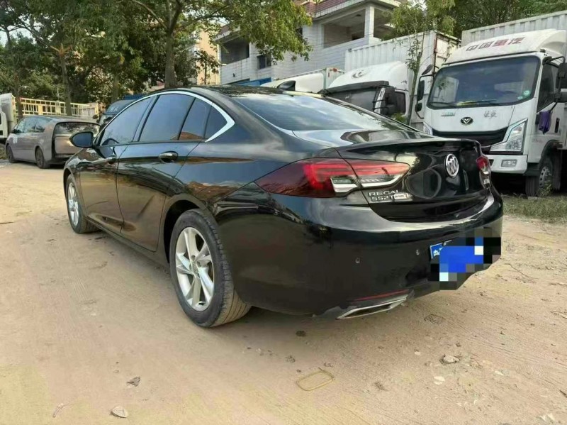 广州21年别克君威5