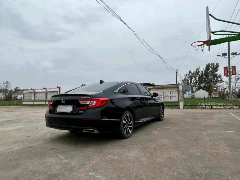 徐州18年本田雅阁8