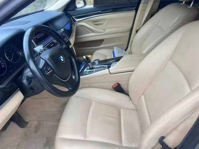 保定17年宝马5系8