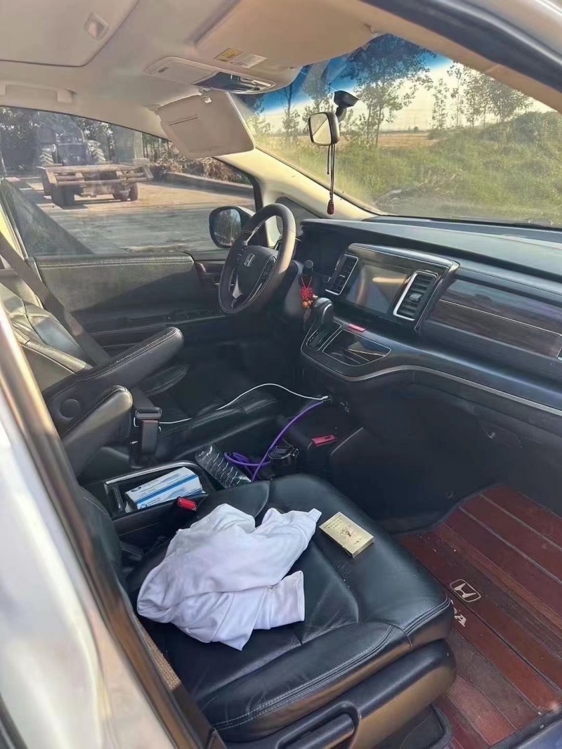 菏泽19年本田艾力绅3