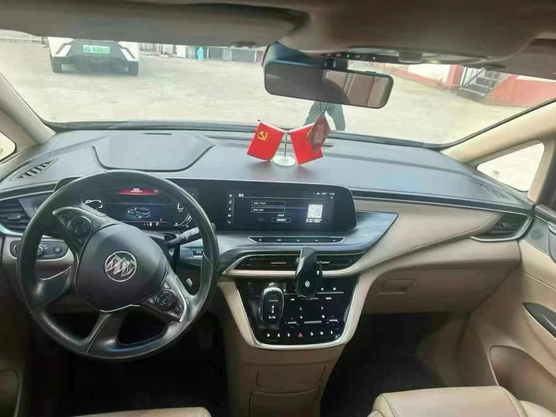 保定20年别克GL86