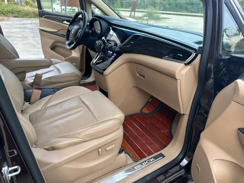 徐州19年别克GL86