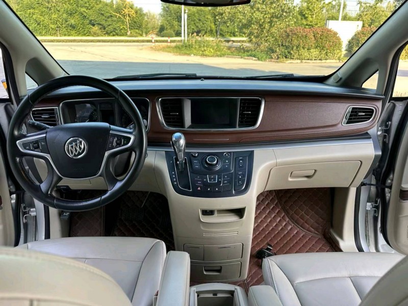 徐州19年别克GL85