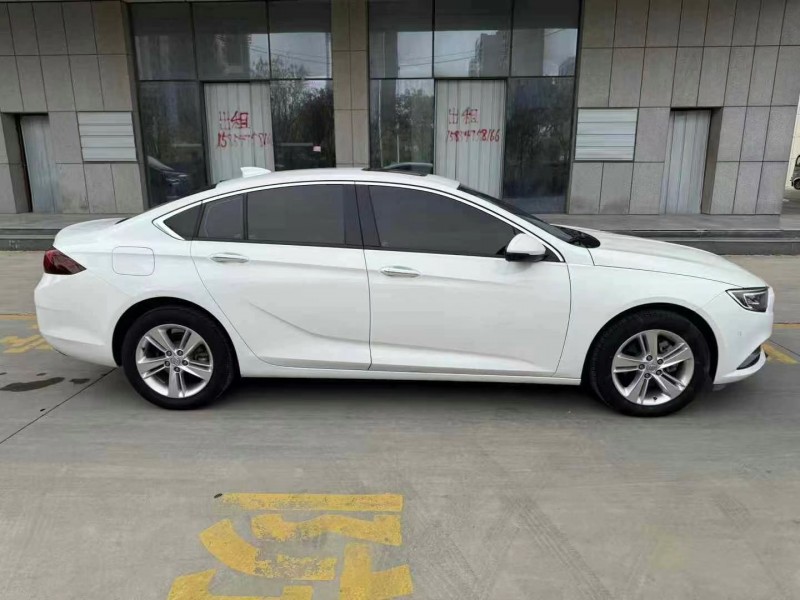 济宁19年别克君威7