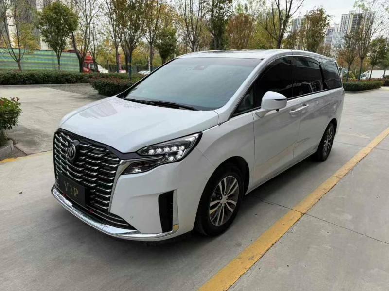 济宁23年别克GL82