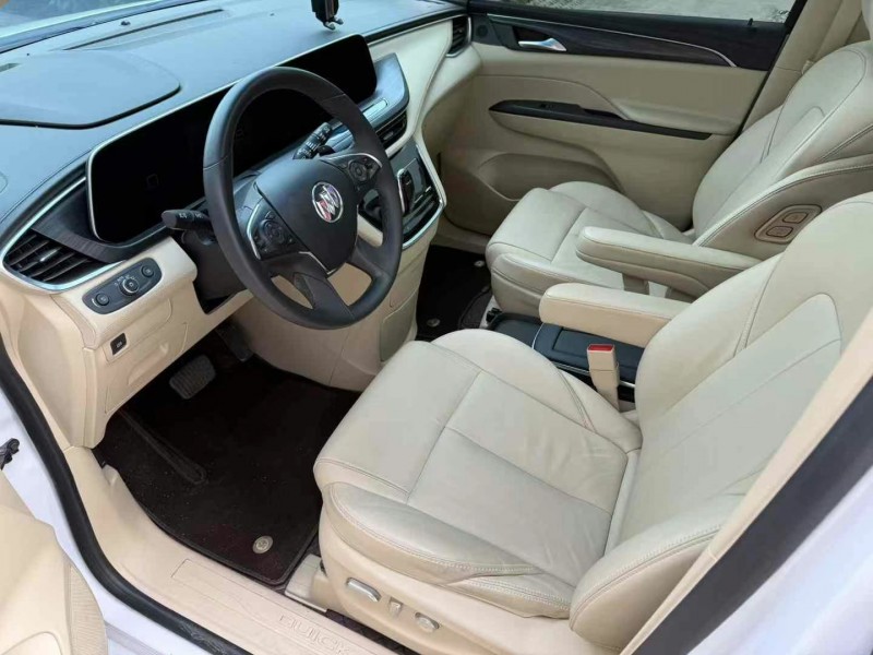 济宁23年别克GL85