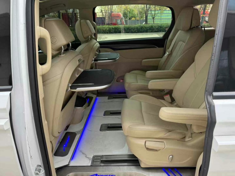 济宁23年别克GL86