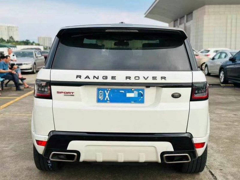 东莞13年路虎揽胜运动4