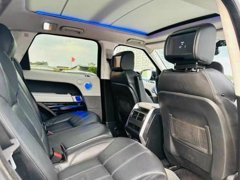 东莞13年路虎揽胜运动9