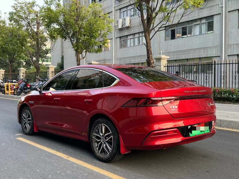 深圳21年比亚迪秦7