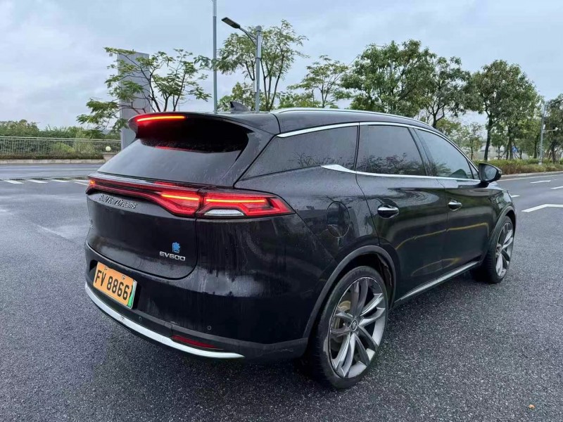 广州19年比亚迪唐8