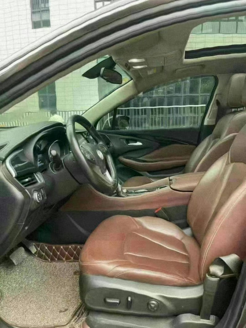 佛山18年别克昂科威6