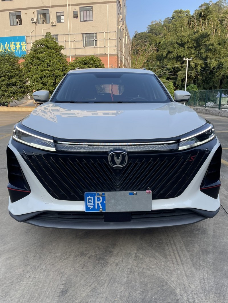 中山23年長安汽車CS751