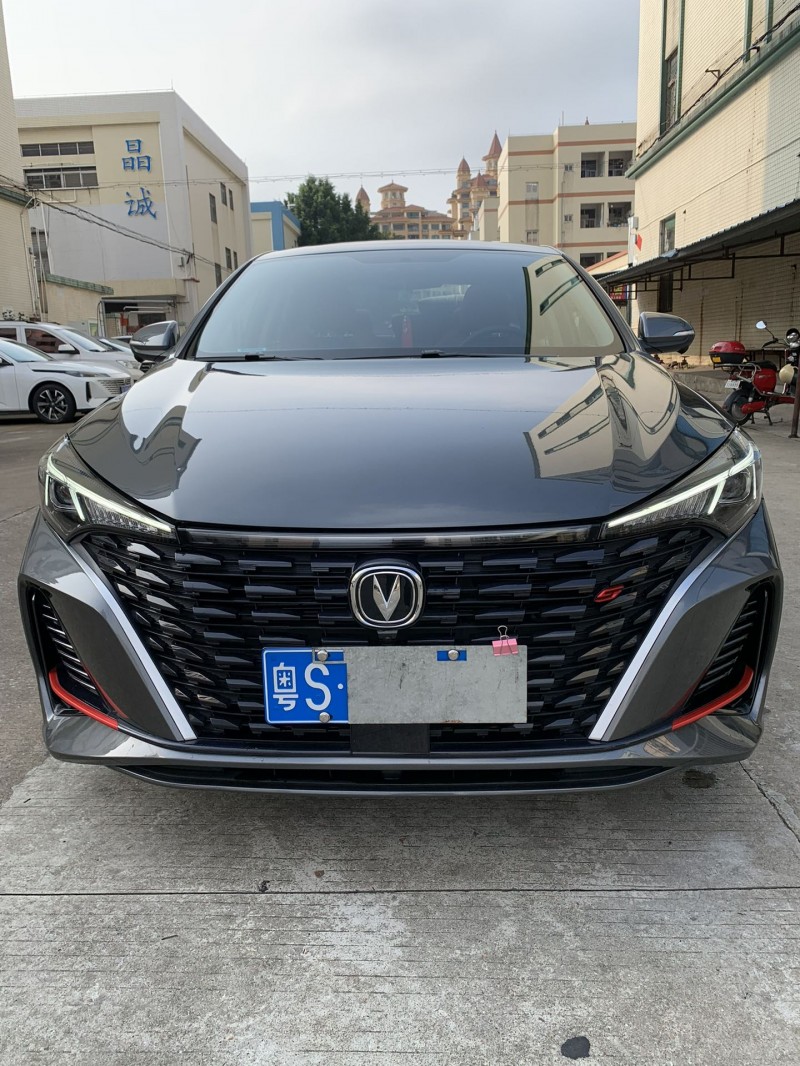 中山23年長安汽車逸動1