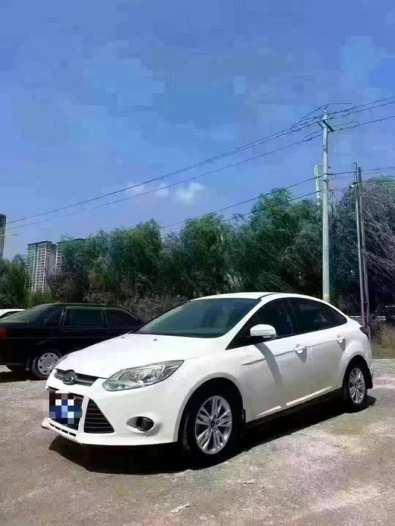 菏泽14年福特福克斯2