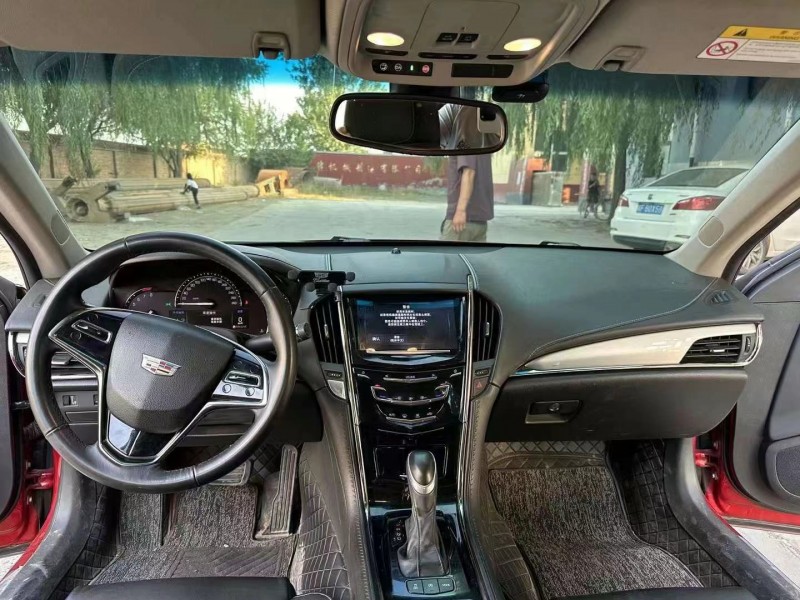 保定17年凯迪拉克ATS-L8