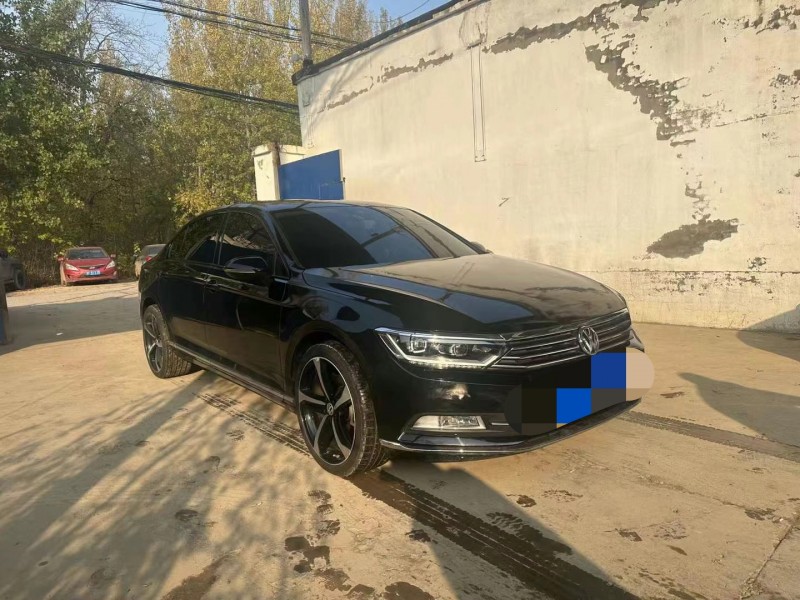 保定19年大众迈腾3