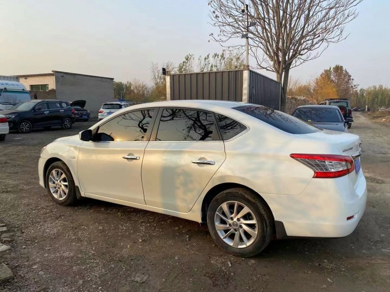 保定14年日产轩逸5