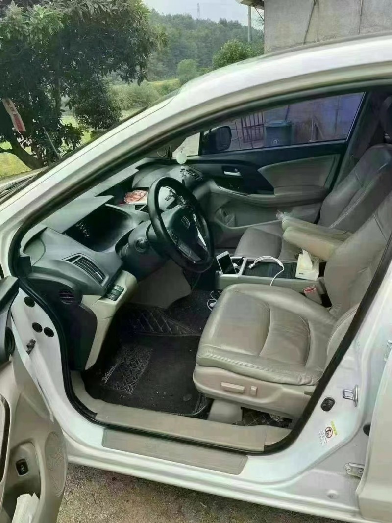 广州13年本田奥德赛7