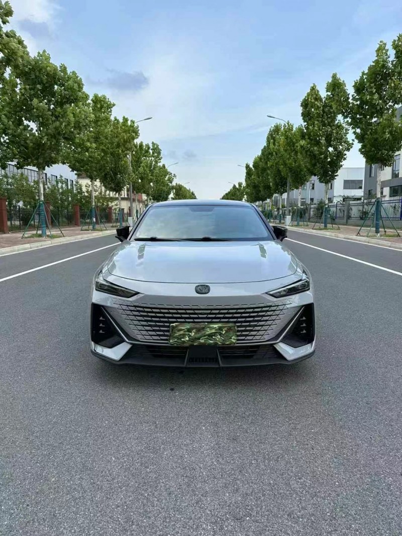 徐州22年长安汽车UNI-V1