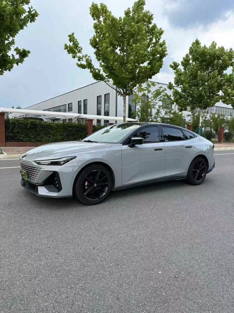 徐州22年长安汽车UNI-V3