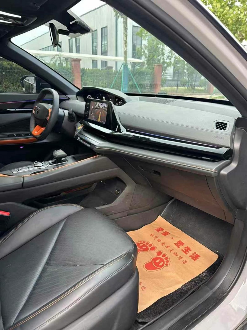 徐州22年长安汽车UNI-V5