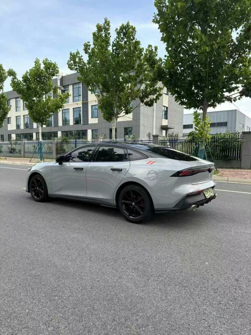 徐州22年长安汽车UNI-V8