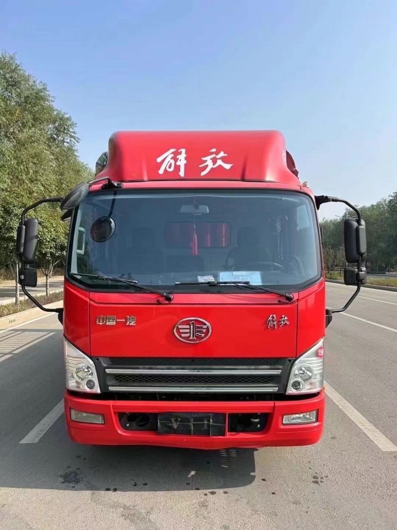 枣庄21年解放解放卡车1