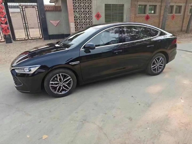 保定24年比亚迪秦2