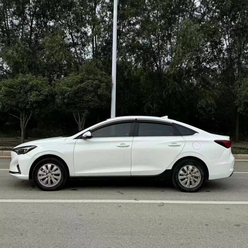 枣庄22年长安汽车逸动7