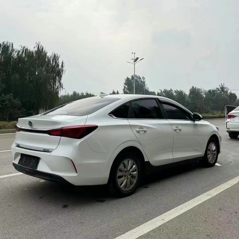 枣庄22年长安汽车逸动9