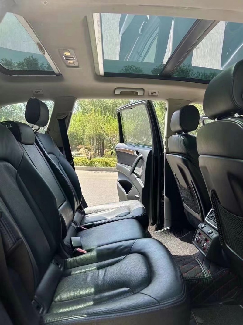 枣庄12年奥迪Q75