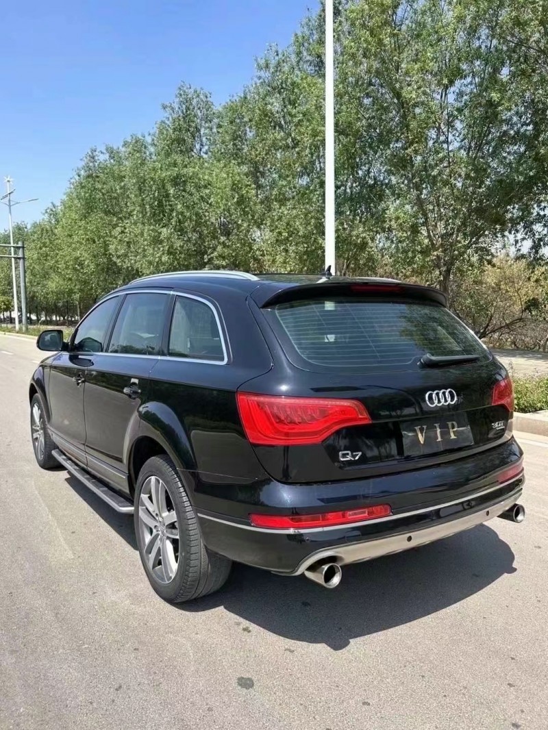 枣庄12年奥迪Q78