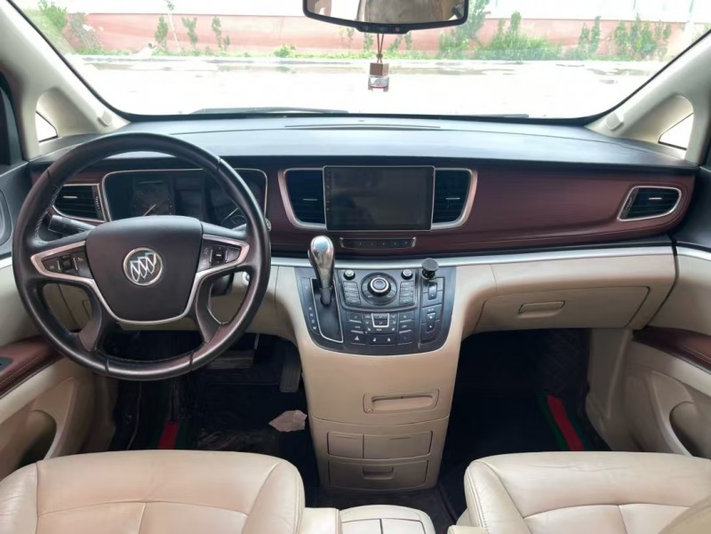 徐州16年别克GL86