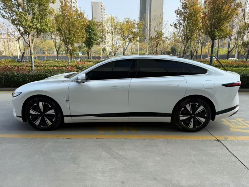 济宁24年长安汽车启源7