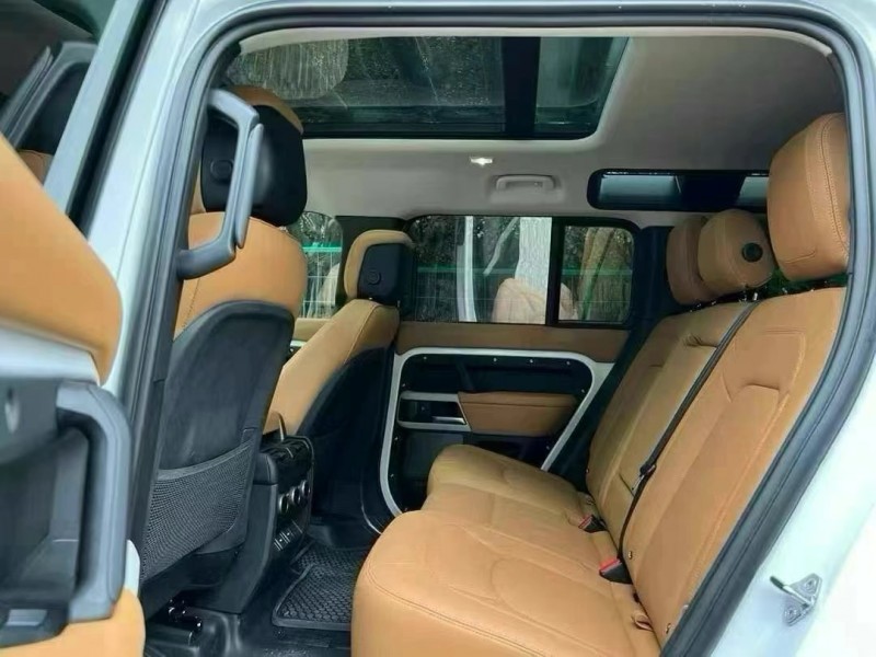 东莞23年路虎卫士4