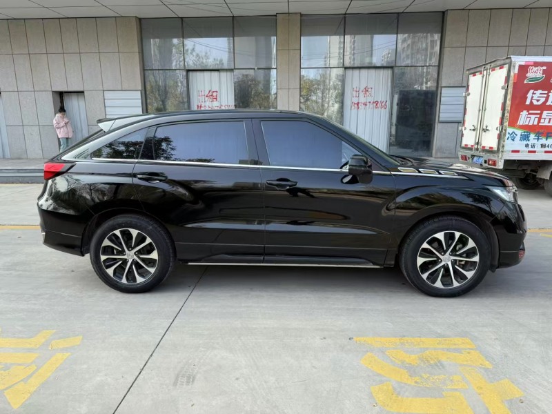 济宁18年本田冠道7