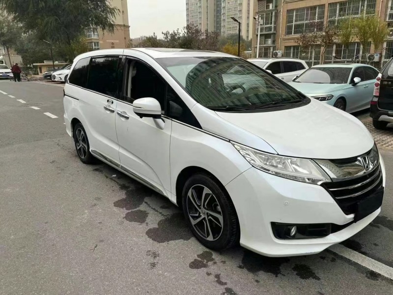 郑州17年本田奥德赛2