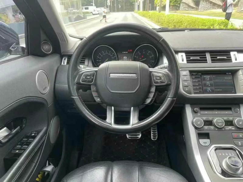 广州14年路虎极光6