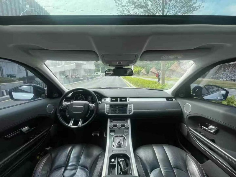 广州14年路虎极光8