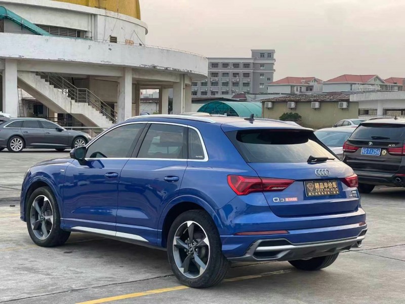 东莞22年奥迪Q37