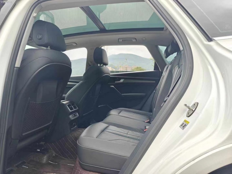 东莞21年奥迪Q58