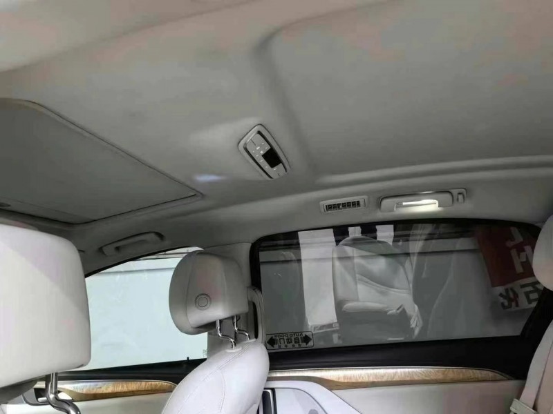 济宁17年别克GL84