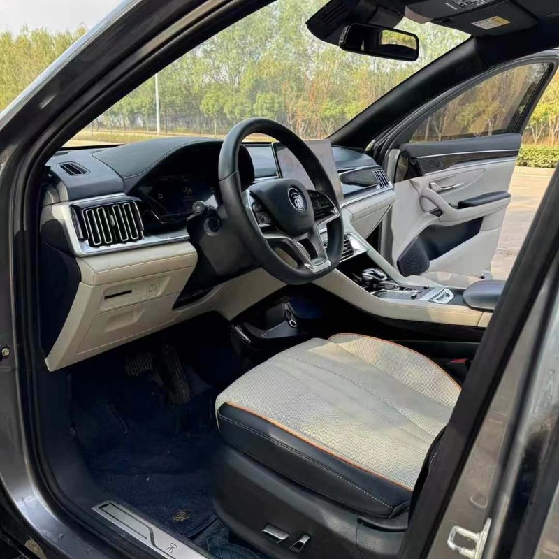 枣庄23年比亚迪宋4