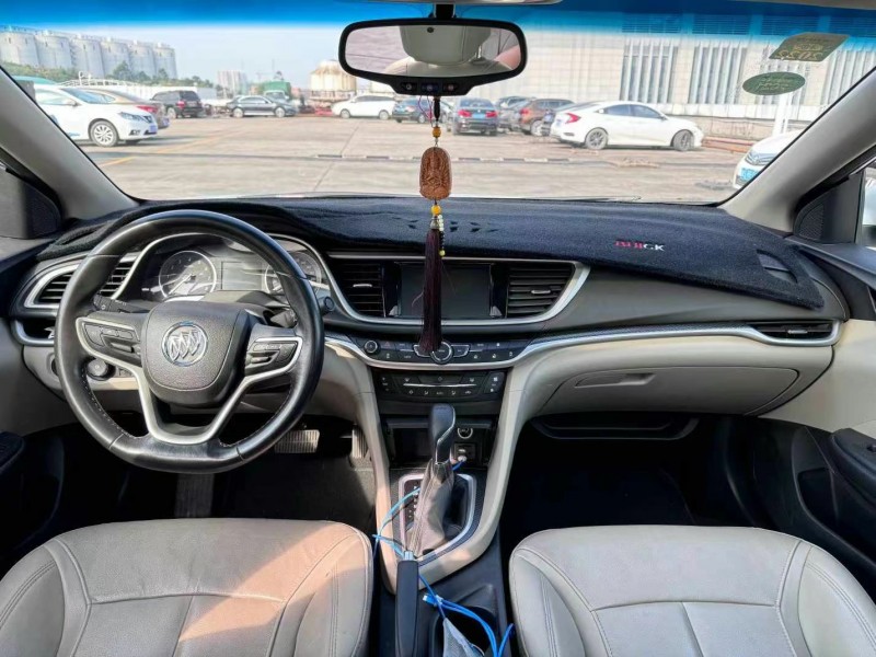 东莞20年别克英朗6