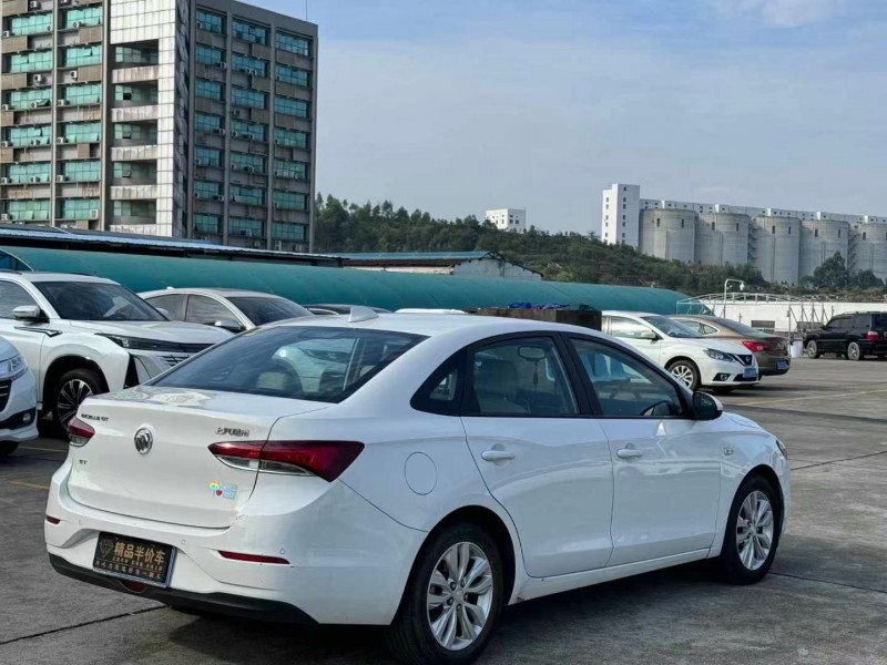 东莞20年别克英朗7