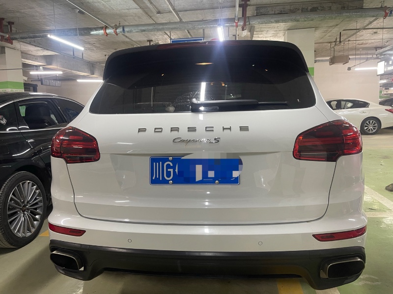 成都16年保時捷卡宴6