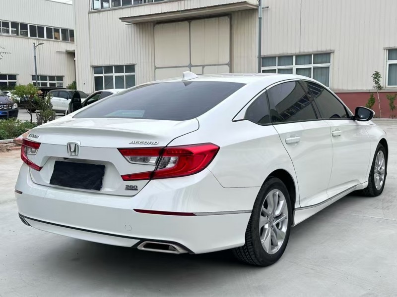 徐州21年本田雅阁5