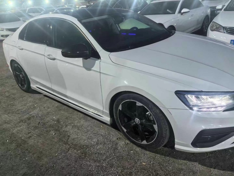 保定19年大众凌渡3